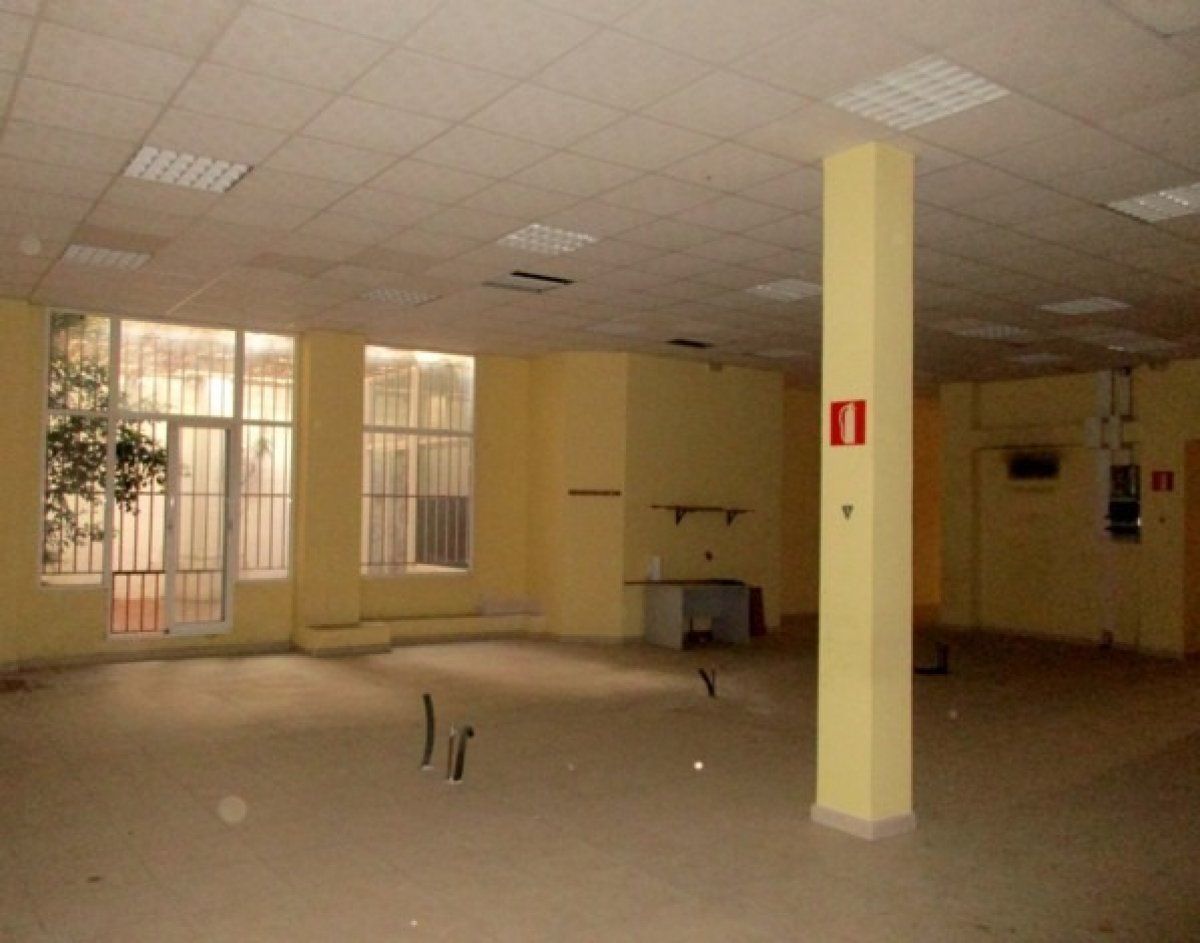 Retail in Xàtiva for lease Building Photo- Image 1 of 9