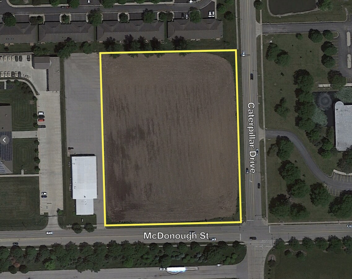 310 Caterpillar Dr, Joliet, IL 60436