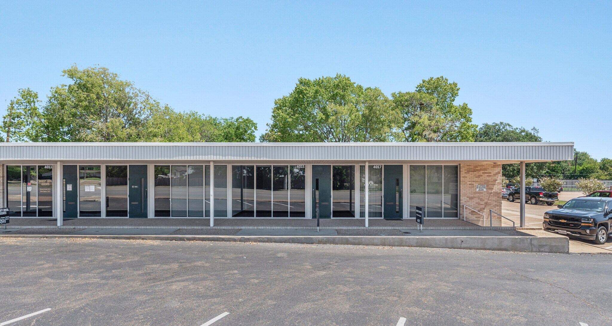 4011-4017 S Texas Ave, Bryan, TX for sale Building Photo- Image 1 of 1