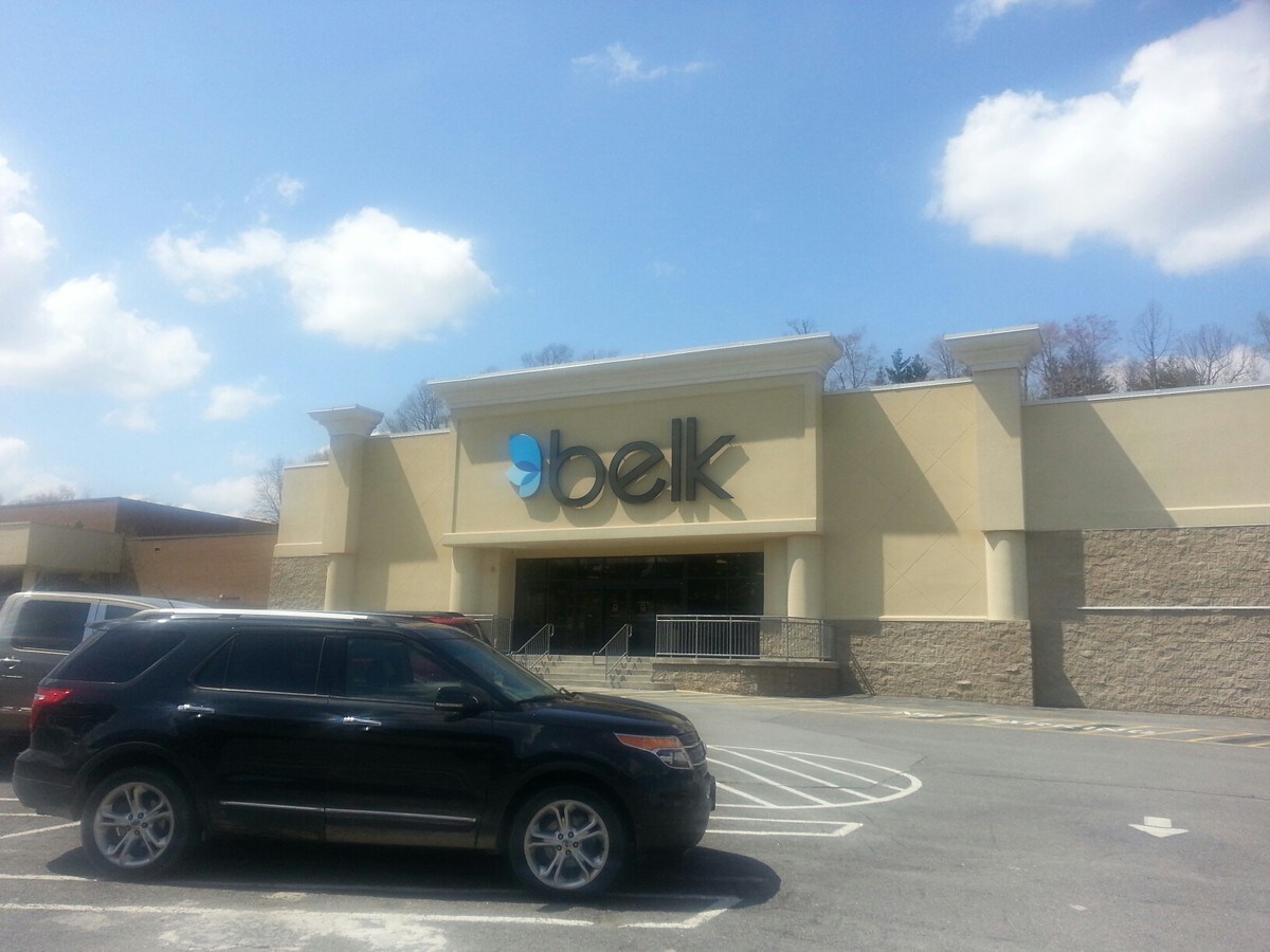 1 Claypool Hill Mall, Cedar Bluff, VA 24609