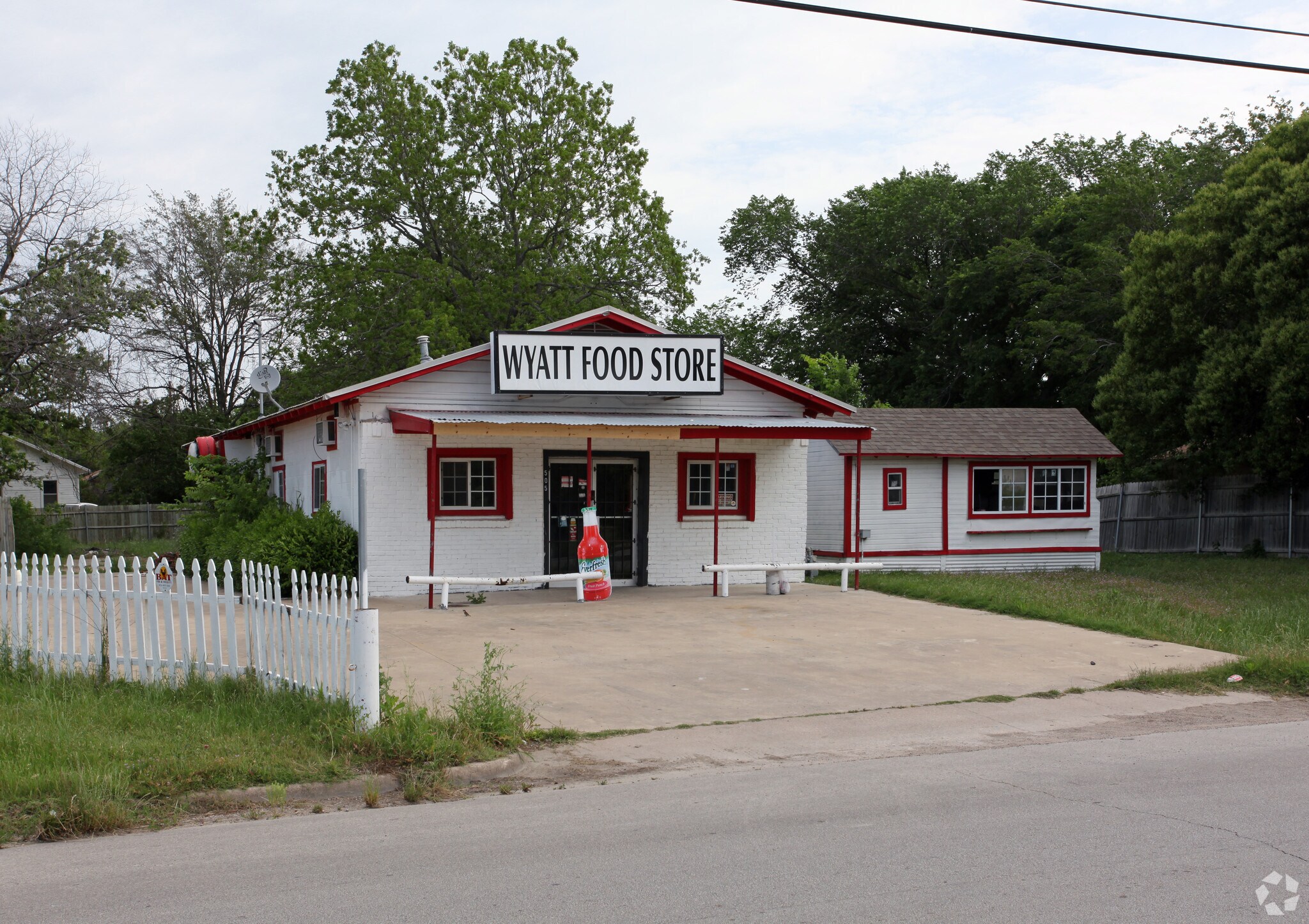 505 Wyatt St, Waxahachie, TX for sale Primary Photo- Image 1 of 1