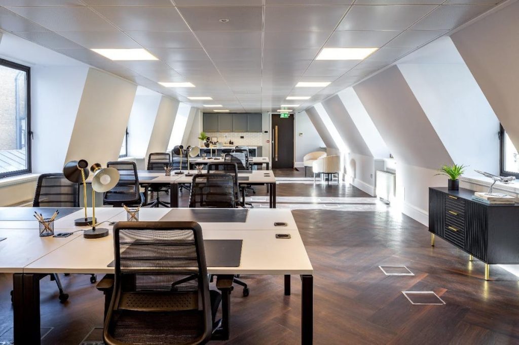 28-29 Threadneedle St, London for lease Interior Photo- Image 1 of 4