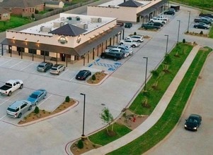 1049 Vision Blvd, Shawnee, OK - AERIAL  map view