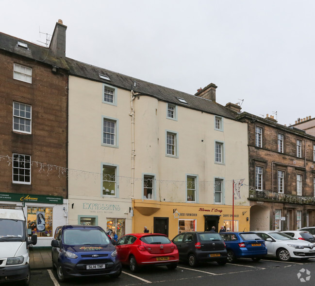 43-45 High St, Haddington for lease - Primary Photo - Image 1 of 3