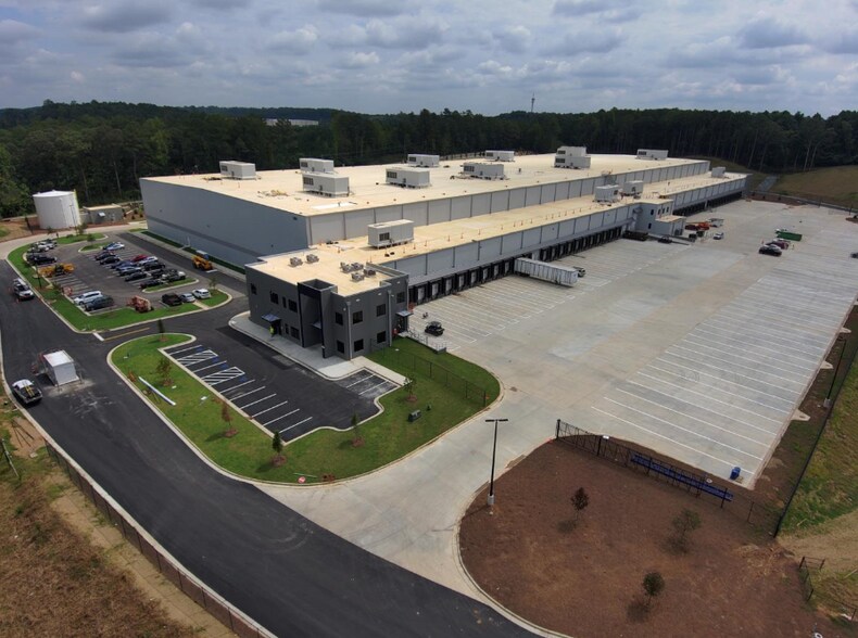 4777 Derrick Rd, Atlanta, GA 30349