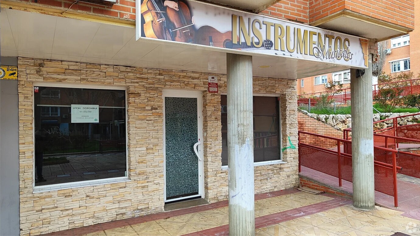 Plaza León Felipe, 1 - 7, Rivas-Vaciamadrid, Madrid for sale Interior Photo- Image 1 of 1