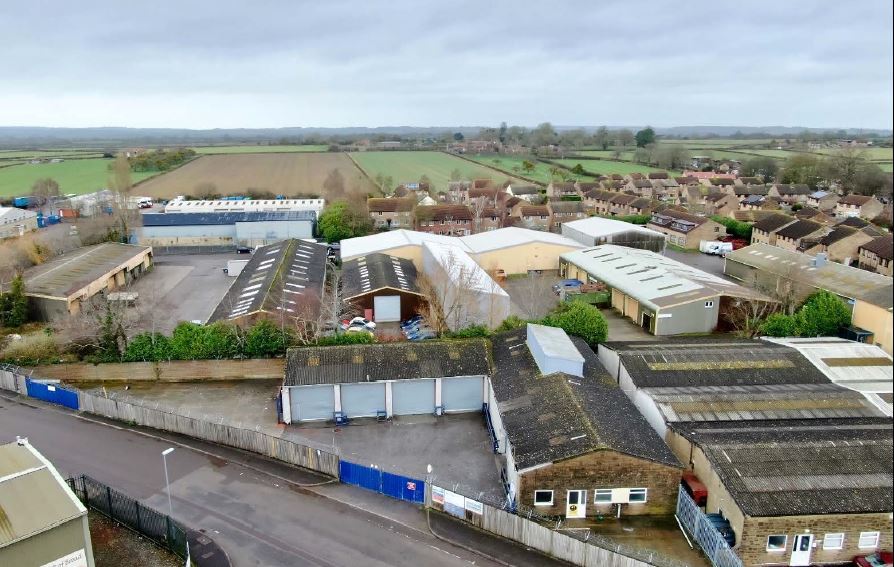 Unit 4 Great Western Rd, Martock for sale - Building Photo - Image 1 of 1