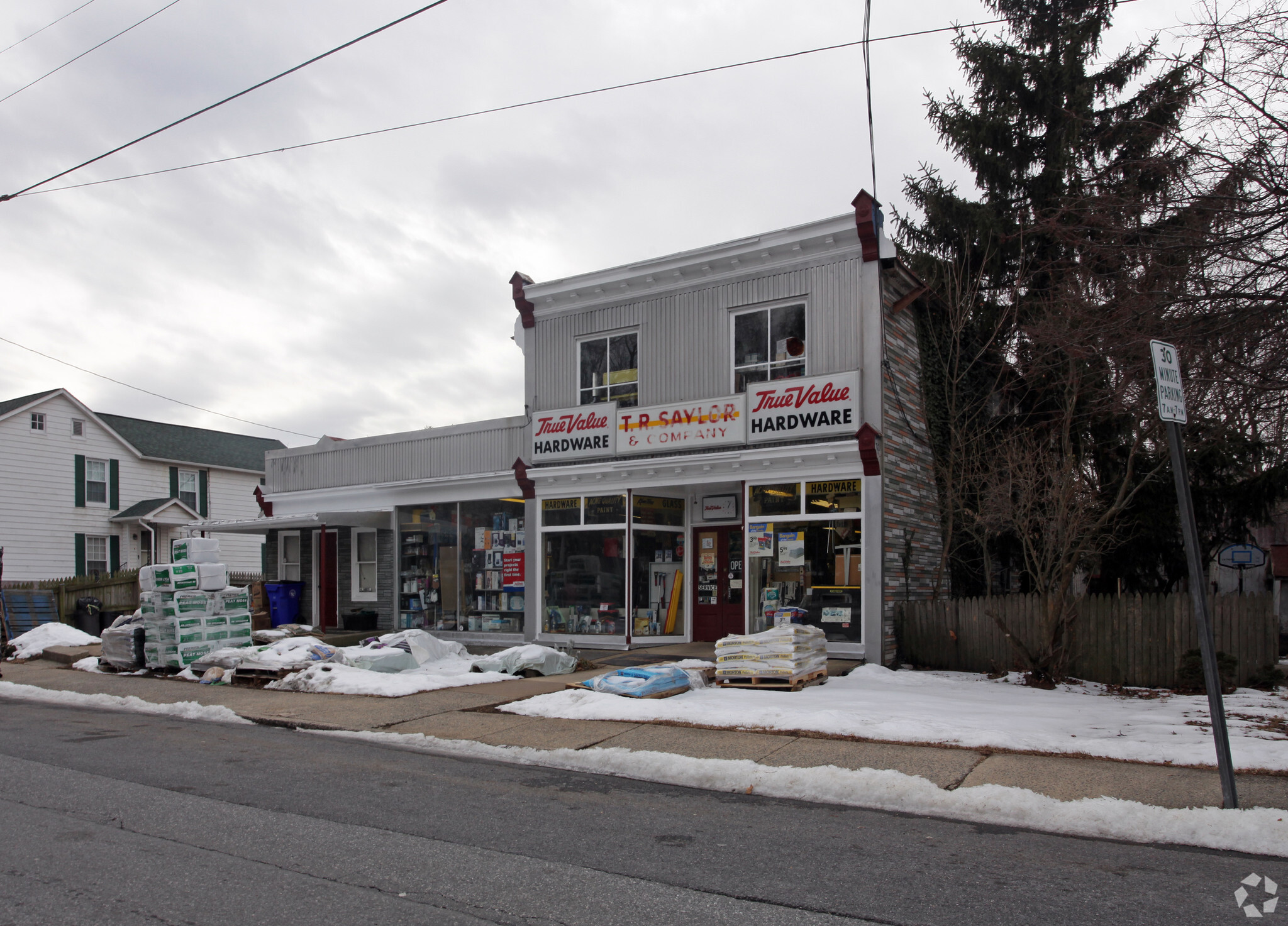 15 Main St, Walkersville, MD for sale Primary Photo- Image 1 of 1