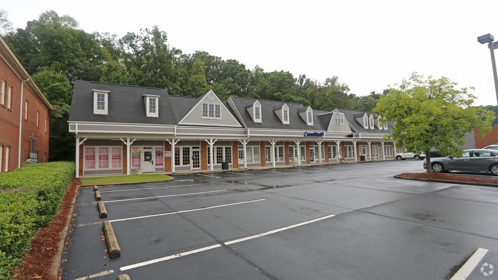 220-740 Old Town Rd, Birmingham, AL for lease - Building Photo - Image 1 of 6