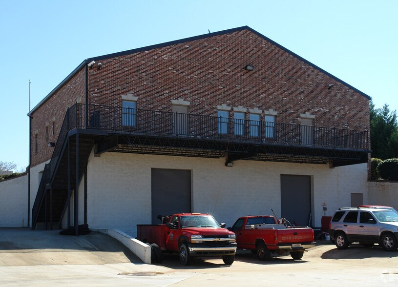 5035 Wallace Dr, Cumming, GA for sale - Building Photo - Image 2 of 3