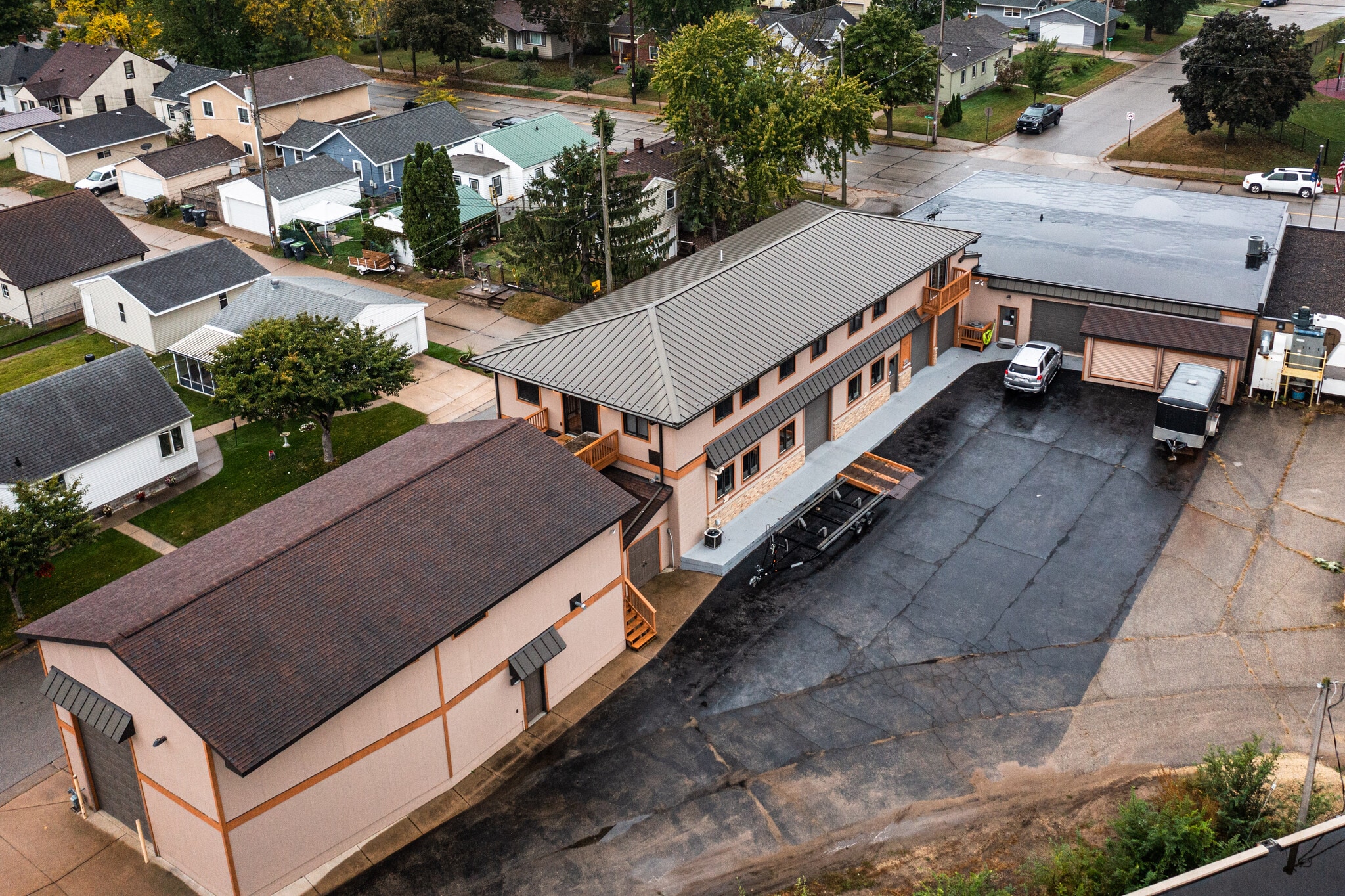 1613 Chase St, La Crosse, WI for sale Building Photo- Image 1 of 43