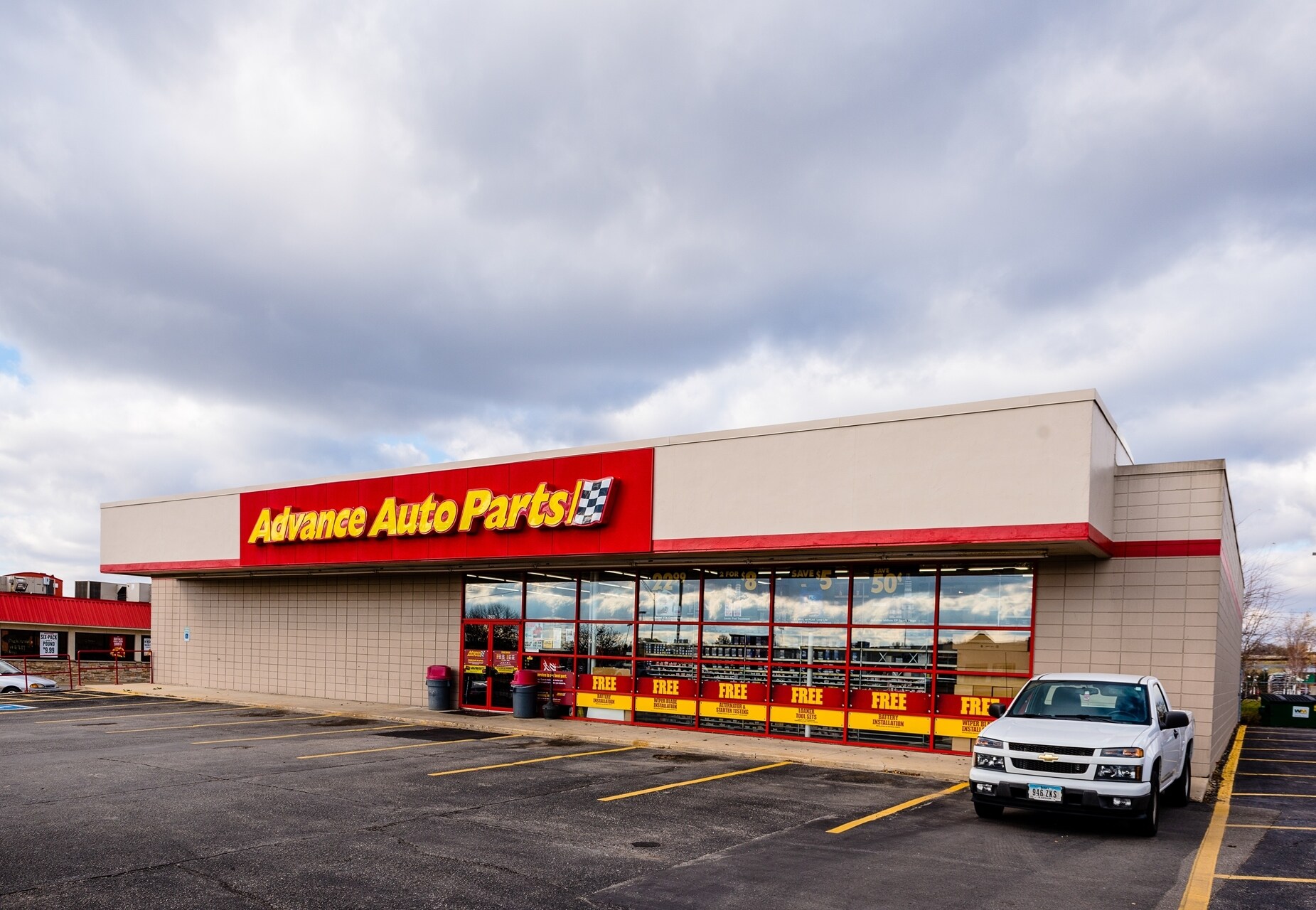 6200 University Ave, Cedar Falls, IA for sale Primary Photo- Image 1 of 1