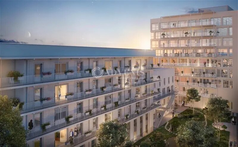 Office in Ivry-sur-Seine for lease - Building Photo - Image 2 of 7