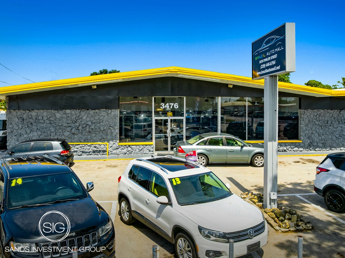 3476 Fowler St Fort Myers FL - 3476 Fowler St Fort Myers FL Building Photo 1 HighDefinition 