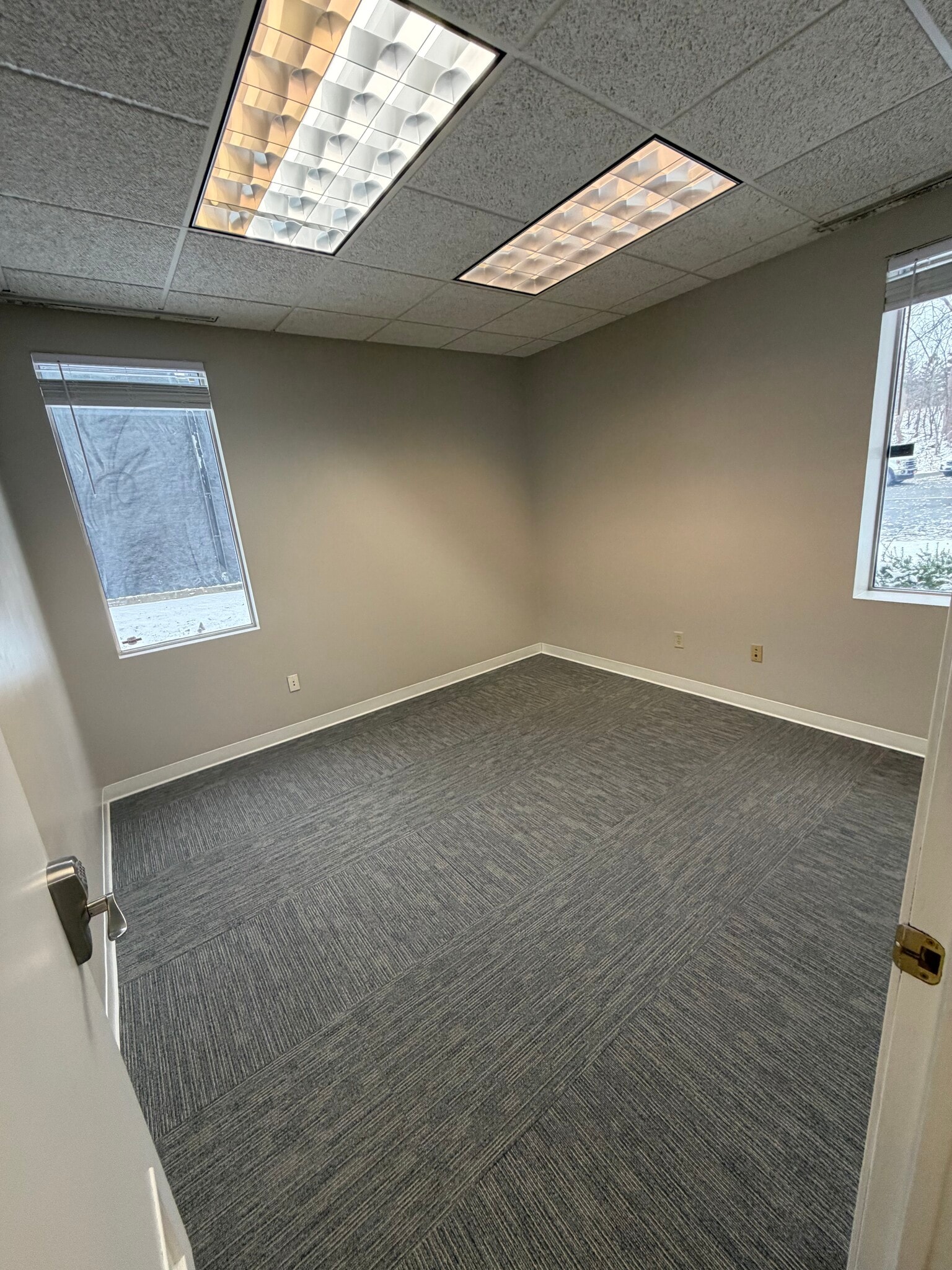 6440 Flying Cloud Dr, Eden Prairie, MN for lease Interior Photo- Image 1 of 1