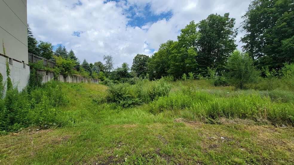 16 Main St, Sparta, NJ for sale - Building Photo - Image 3 of 10