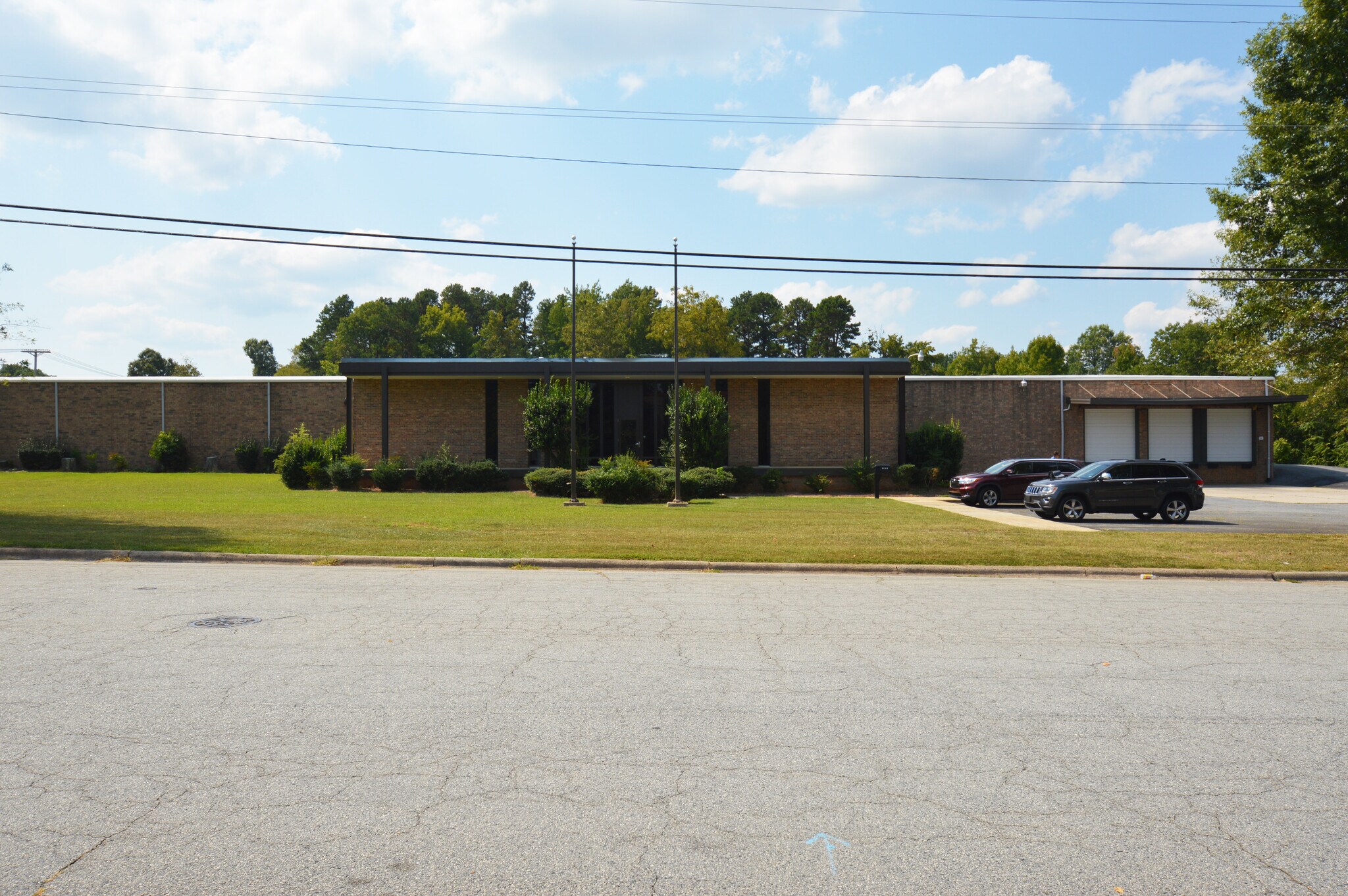 2040 Brevard Rd, High Point, NC for sale Primary Photo- Image 1 of 1
