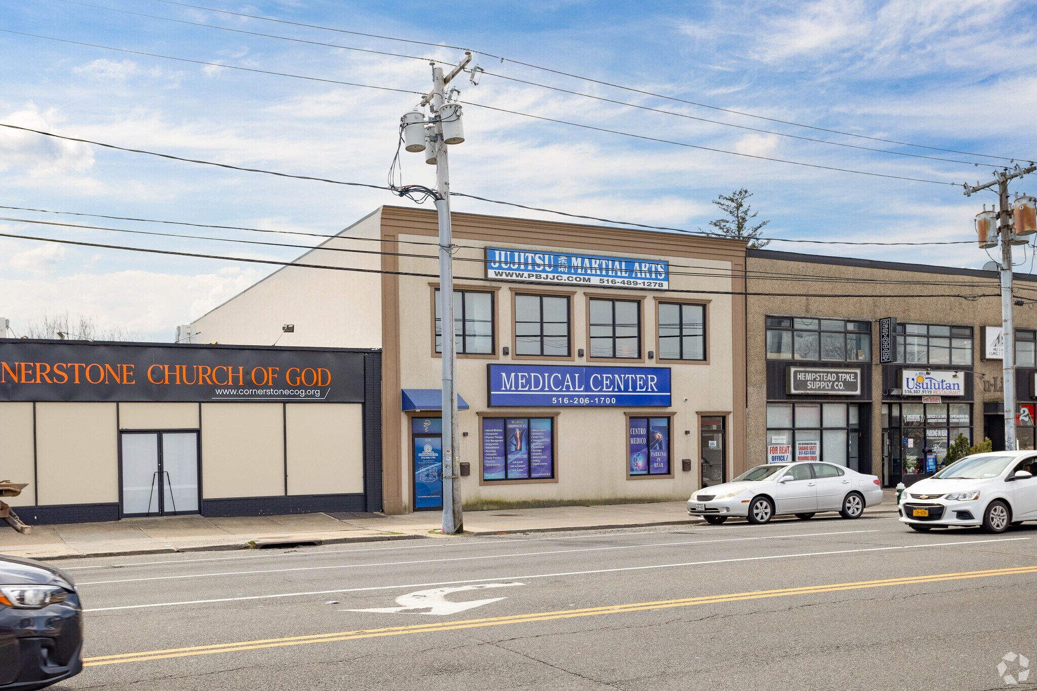 219 Hempstead Tpke, West Hempstead, NY for sale Primary Photo- Image 1 of 1