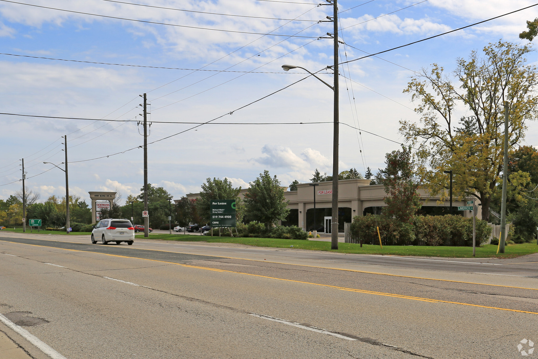 4585 King St E, Kitchener, ON for lease Primary Photo- Image 1 of 10