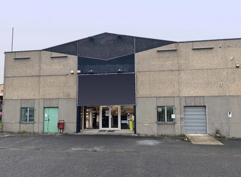 Office in Marcq-en-Baroeul for lease - Building Photo - Image 1 of 13