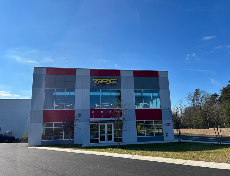 7869 Dorsey Run Rd, Jessup, MD for lease - Building Photo - Image 1 of 25