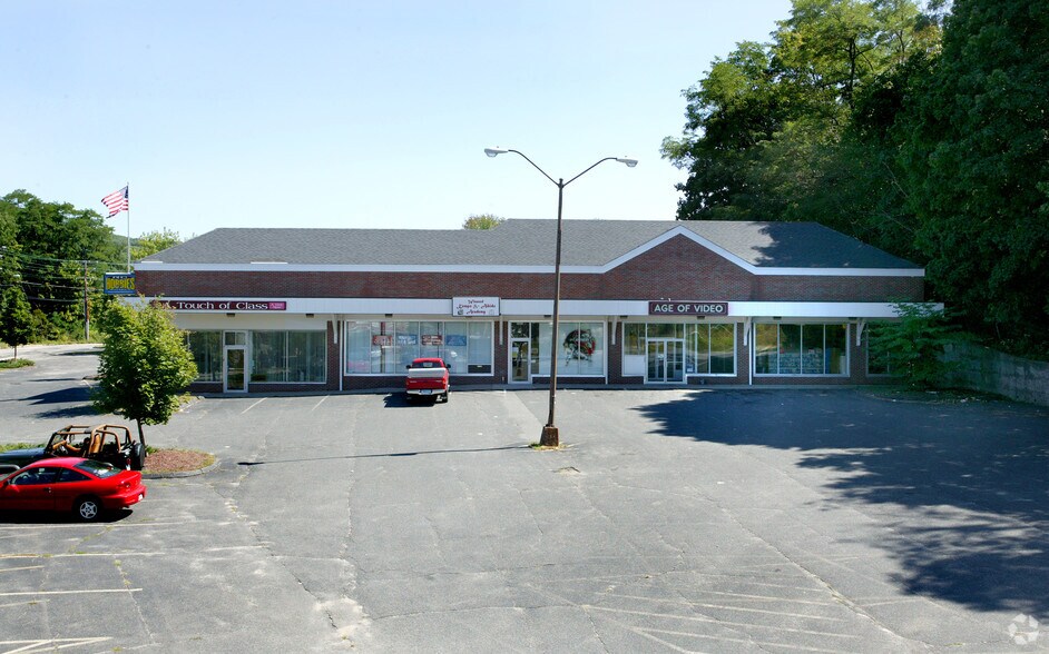 120 Willow St, Winsted, CT 06098 Retail for Lease