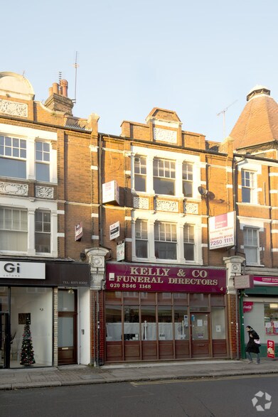 4 Hendon Ln, London for sale - Primary Photo - Image 1 of 1