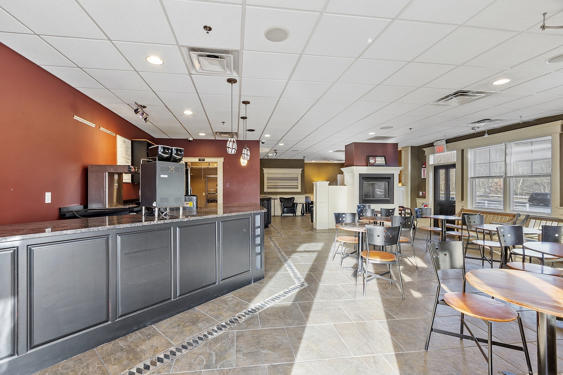 307 Grafton St, Shrewsbury, MA for lease Interior Photo- Image 1 of 14