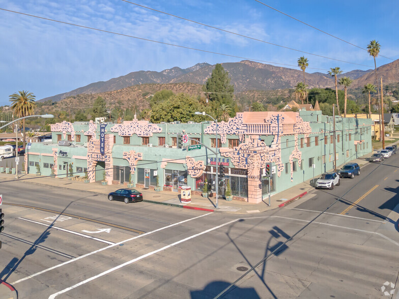 301-317 W Foothill Blvd, Monrovia, CA for lease - Primary Photo - Image 1 of 13