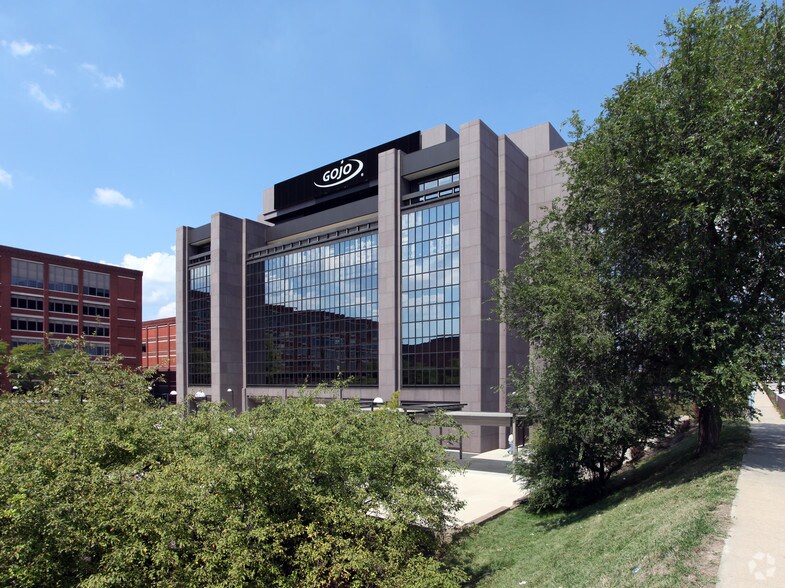 1 Gojo Plz, Akron, OH 44311 GOJO Plaza