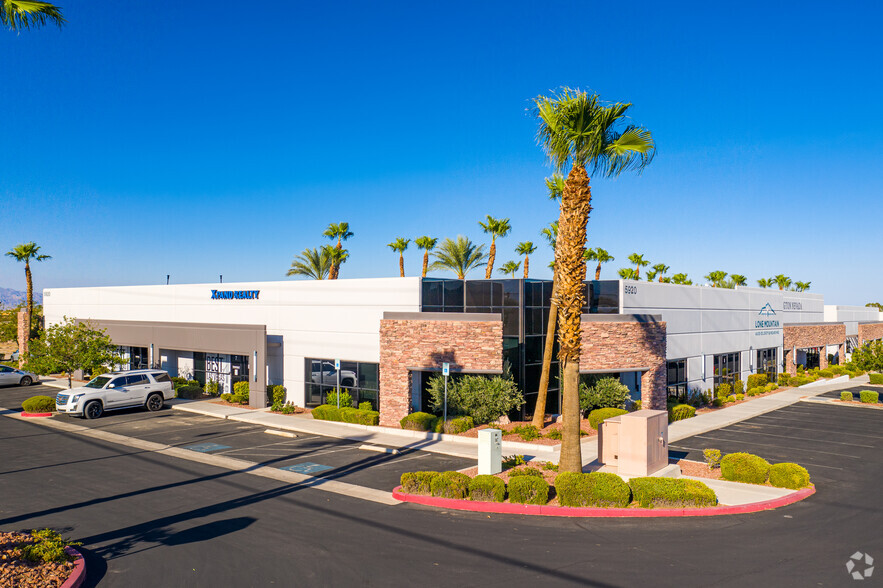 5920 S Rainbow Blvd, Las Vegas, NV for sale - Building Photo - Image 1 of 1