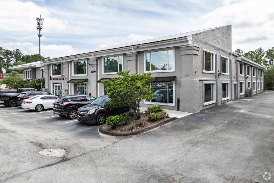 3390 Kori Rd, Jacksonville, FL for lease - Primary Photo - Image 1 of 52