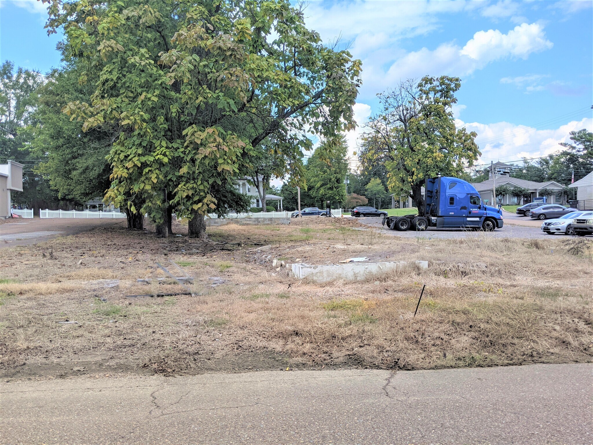 151 E Commerce, Hernando, MS for sale Building Photo- Image 1 of 1