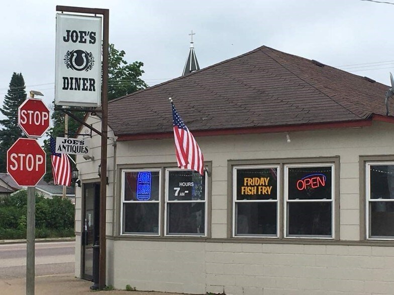 111 E Flint St, Lyndon Station, WI for sale - Building Photo - Image 1 of 1