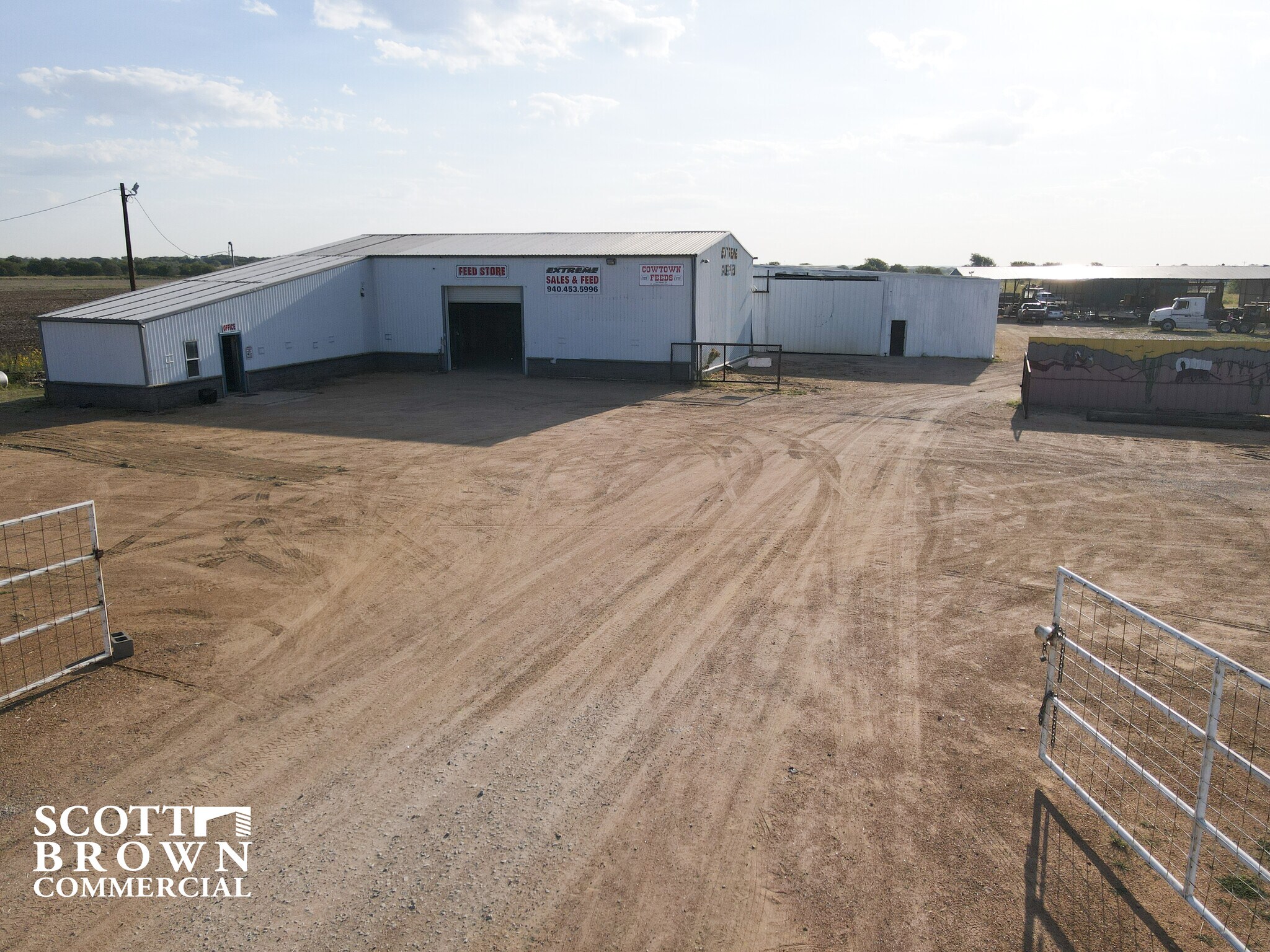 13137 S Interstate 35, Valley View, TX 76272
