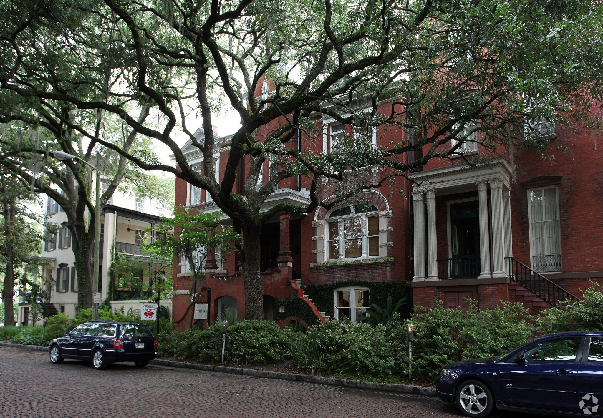 14 W Jones St, Savannah, GA for sale Primary Photo- Image 1 of 1