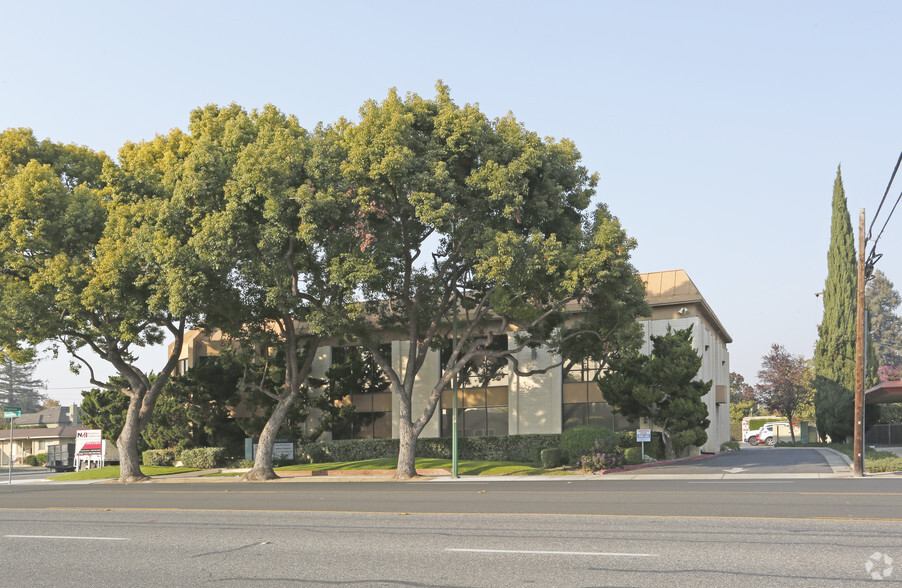 1855 Hamilton Ave, San Jose, CA for lease - Building Photo - Image 1 of 5