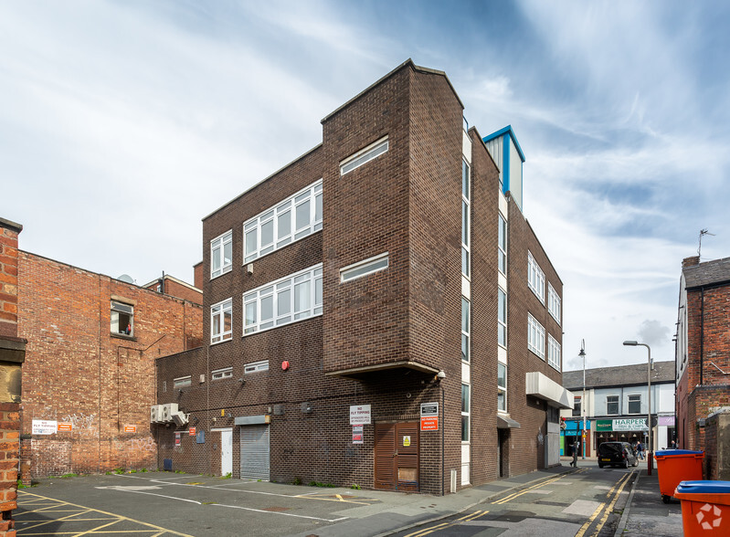 16-20 Eastbank St, Southport for lease - Building Photo - Image 2 of 3