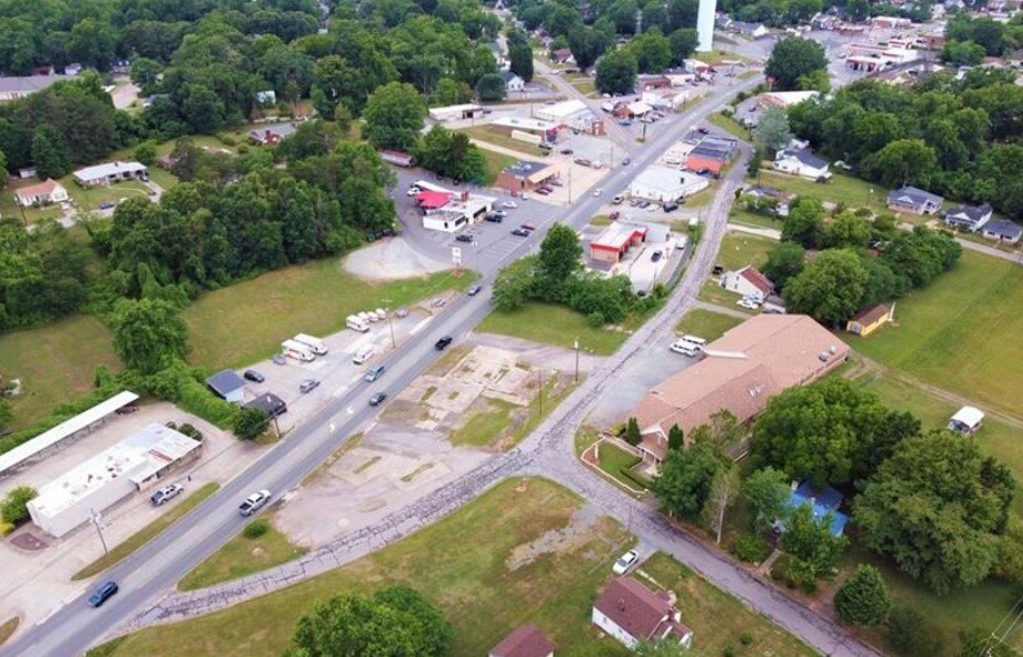 1343 S Scales St, Reidsville, NC 27320