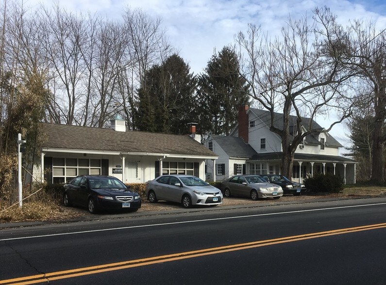 285 Boston Post Rd, East Lyme, CT 06333