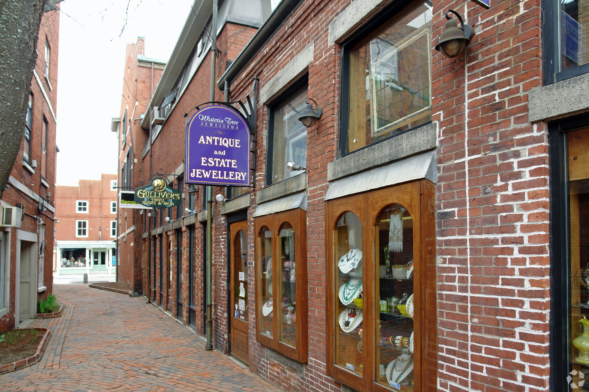 9 Commercial Aly, Portsmouth, NH for sale Building Photo- Image 1 of 1