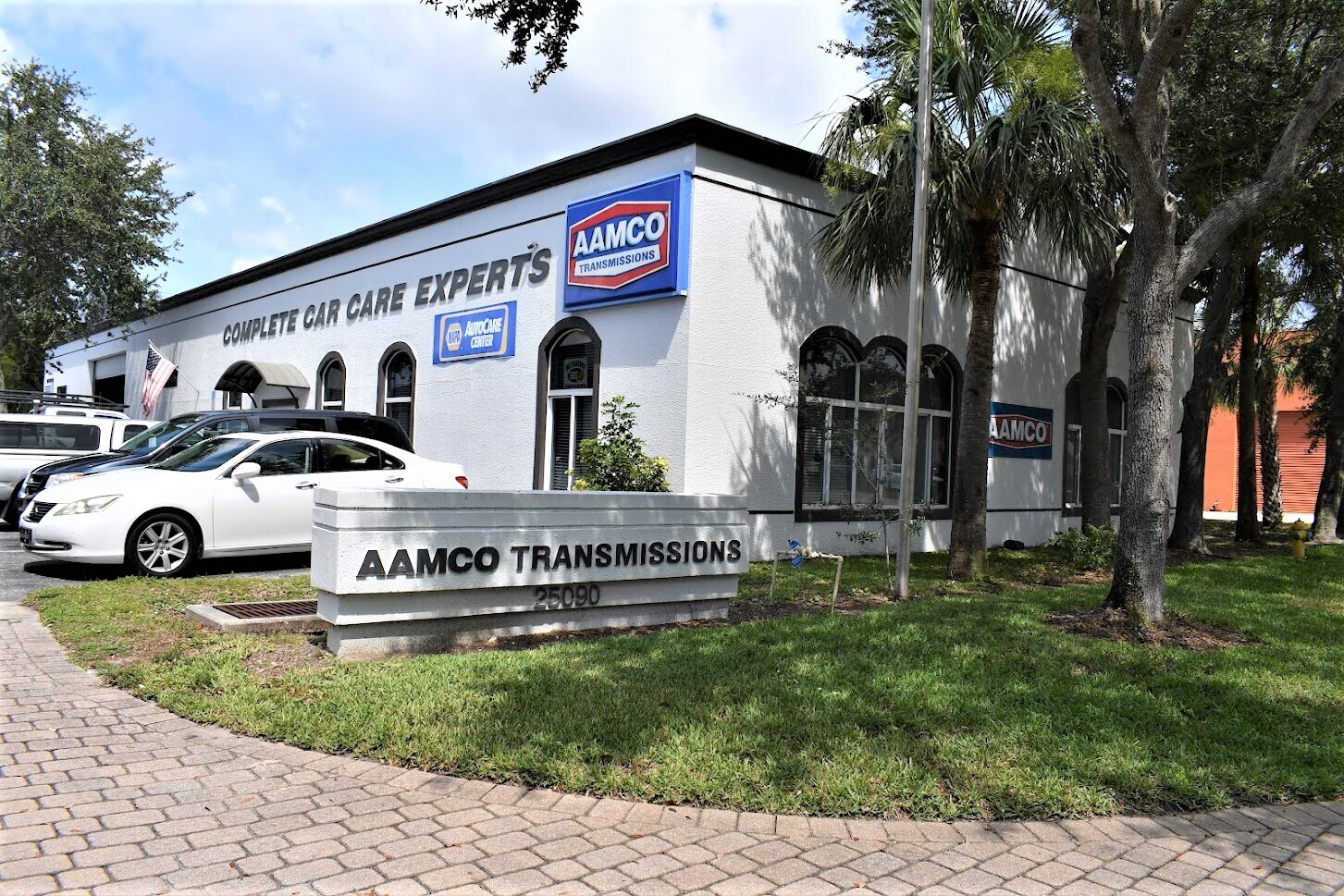 25090 Bernwood Dr, Bonita Springs, FL 34135