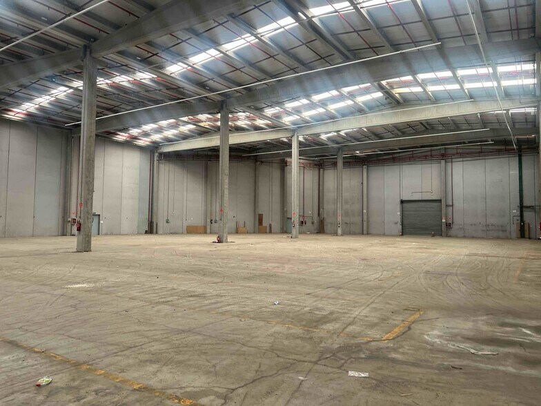 Industrial in Colmenar Viejo, Madrid for sale - Building Photo - Image 1 of 8