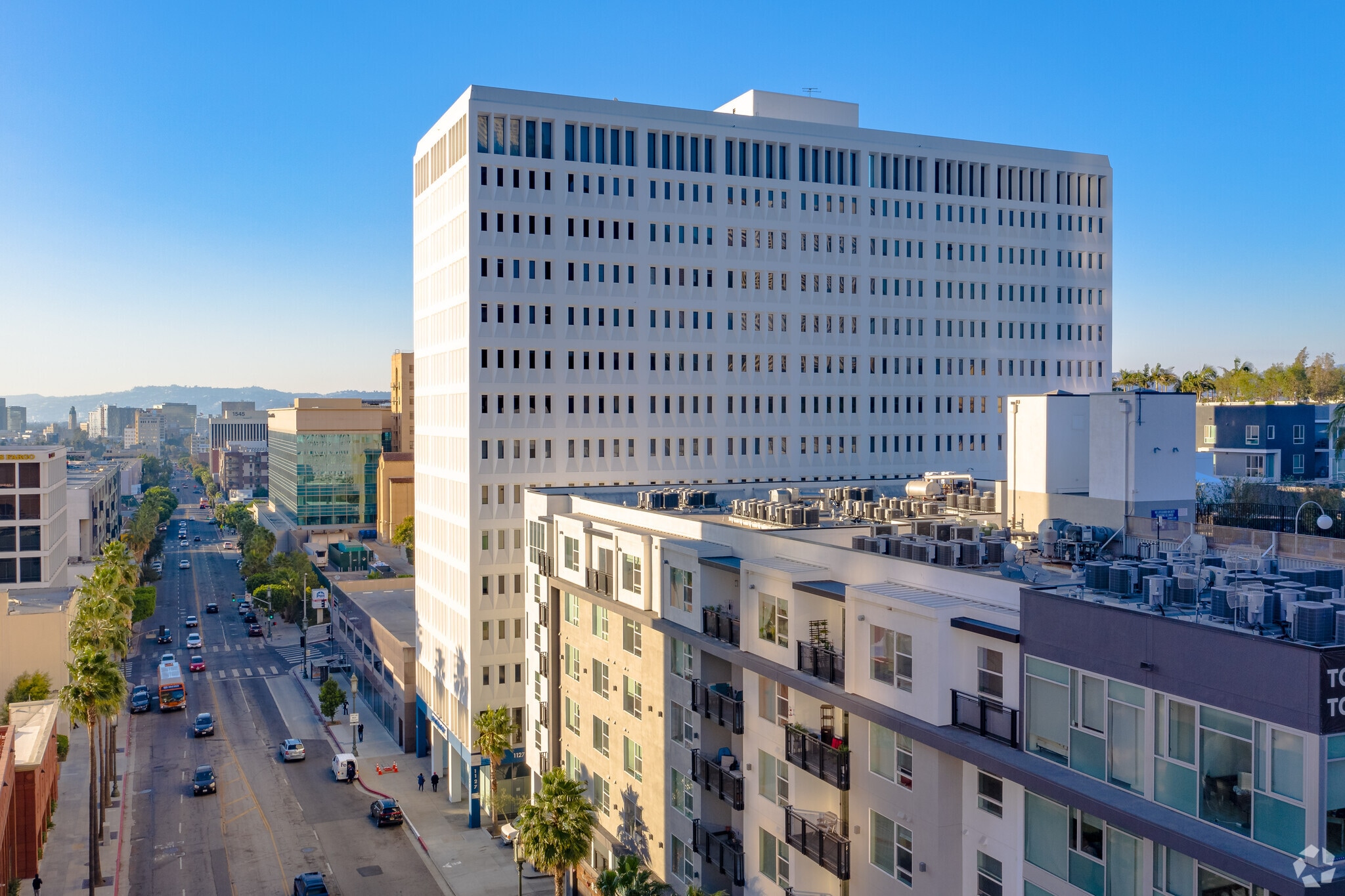 1127 Wilshire Blvd, Los Angeles, CA 90017 Samaritan Medical Tower