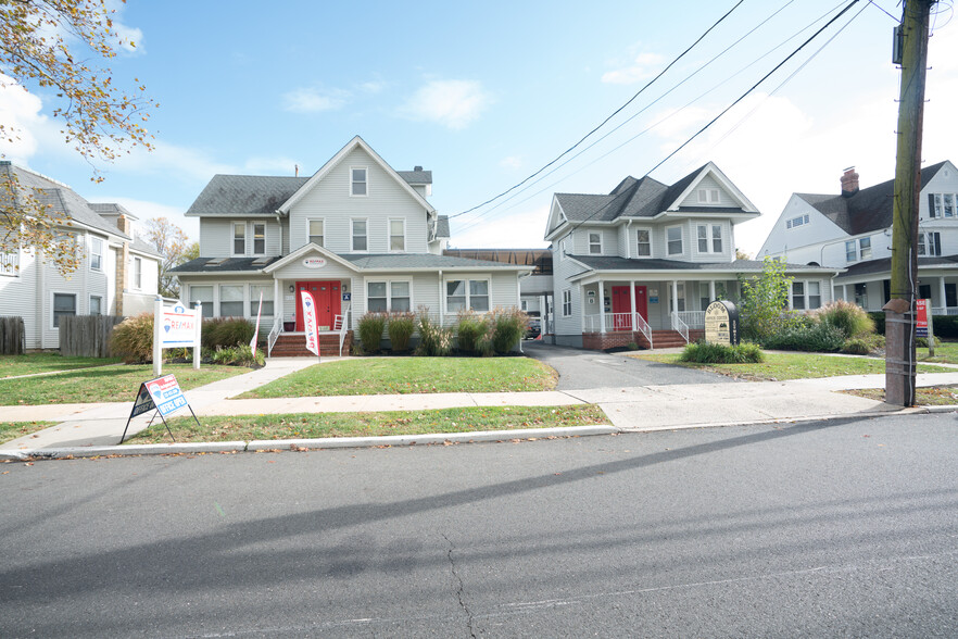 509 Main St, Toms River, NJ for lease - Building Photo - Image 1 of 2