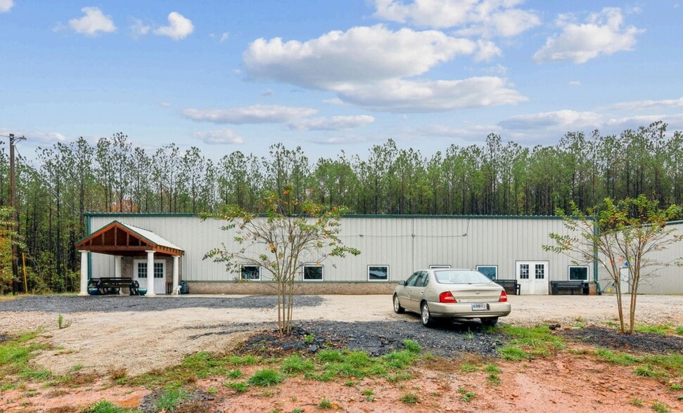 308 Mill Creek Dr, Hull, GA for sale - Building Photo - Image 1 of 25