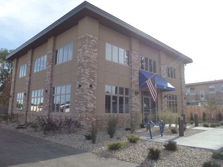 8 Assets for Sale- Price Reduced! portfolio of 8 properties for sale on LoopNet.com - Building Photo - Image 1 of 8