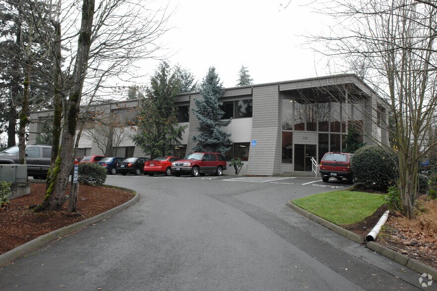 7150 SW Fir Loop, Tigard, OR for sale - Primary Photo - Image 1 of 1