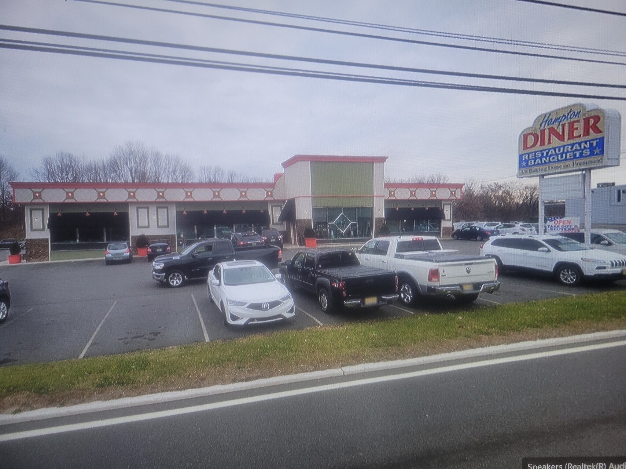 36 Hampton House Rd, Newton, NJ 07860