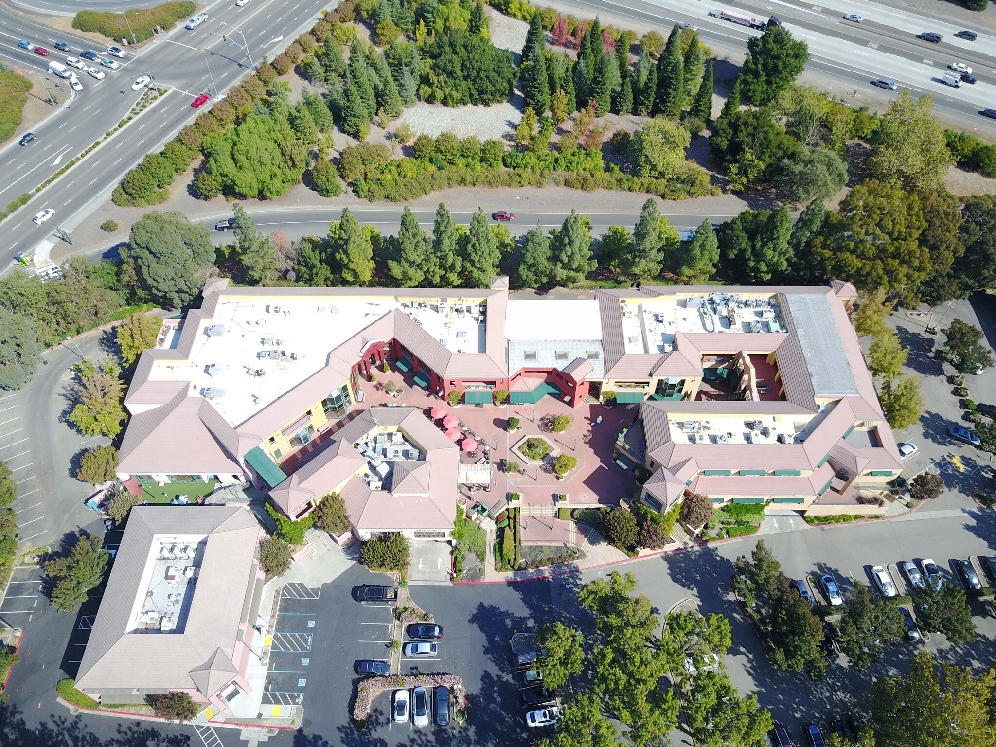 2410 San Ramon Valley Blvd, San Ramon, CA 94583  Courtyard Center
